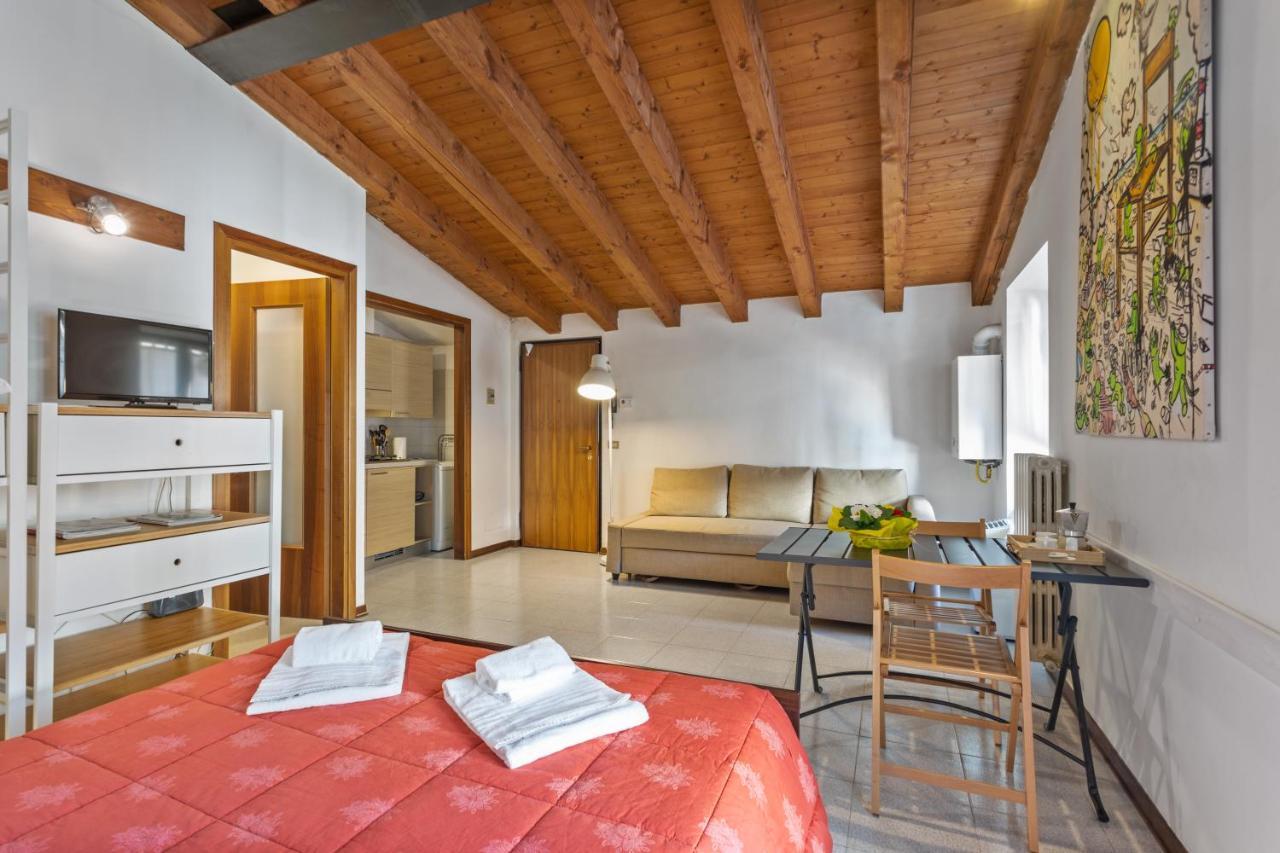 Appartamento Carega - Affitti Brevi Italia Verona Exterior photo